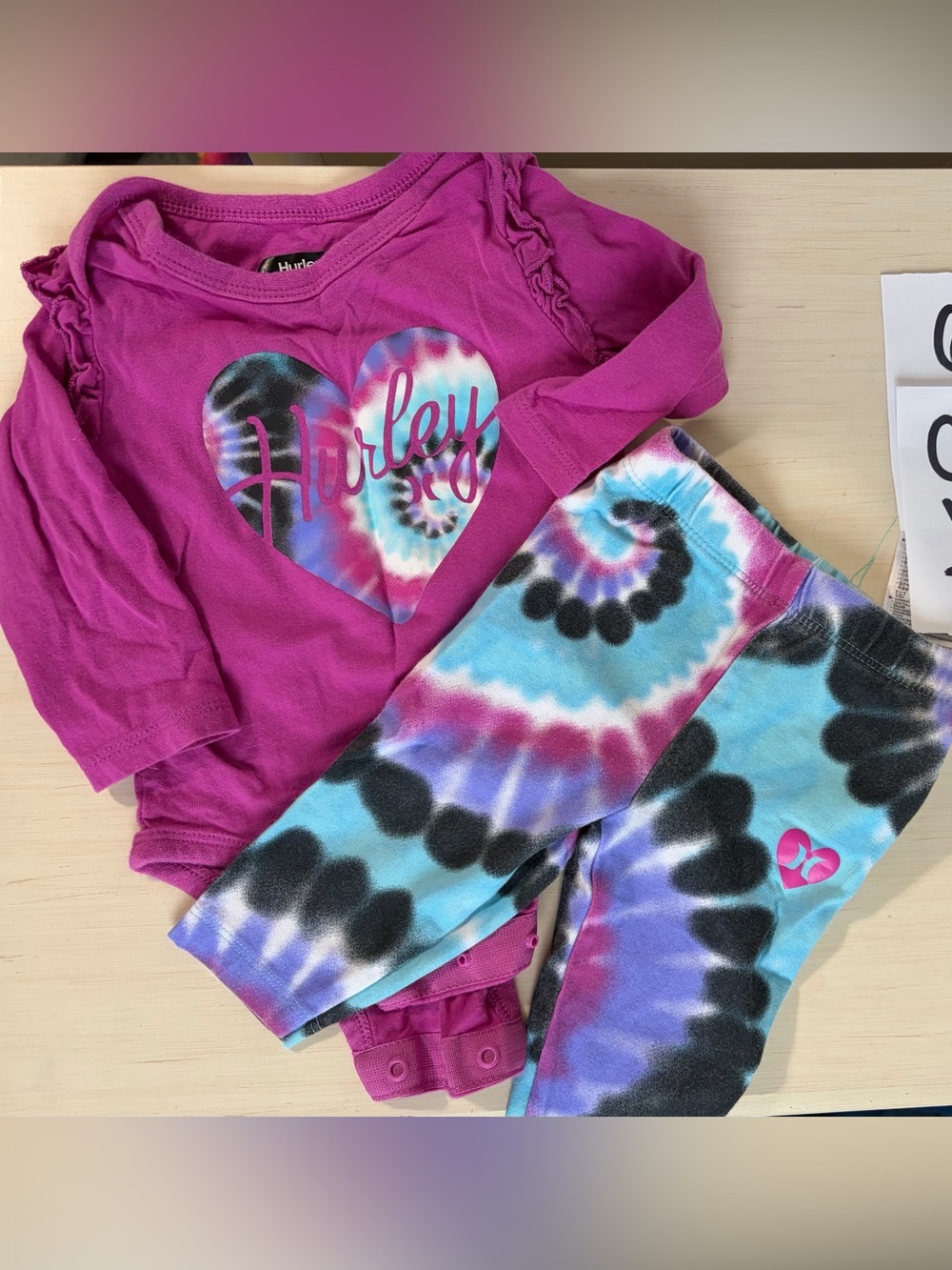Hurley Girls Magenta Top with Aqua & Purple Tie-Dye Leggings